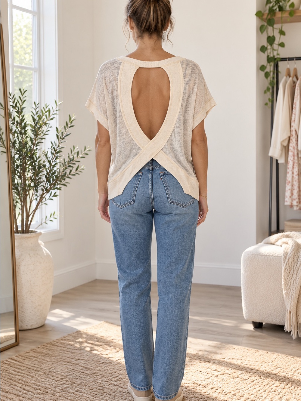 Nwt Free People Open-Back Short Sleeve Tee in Cream